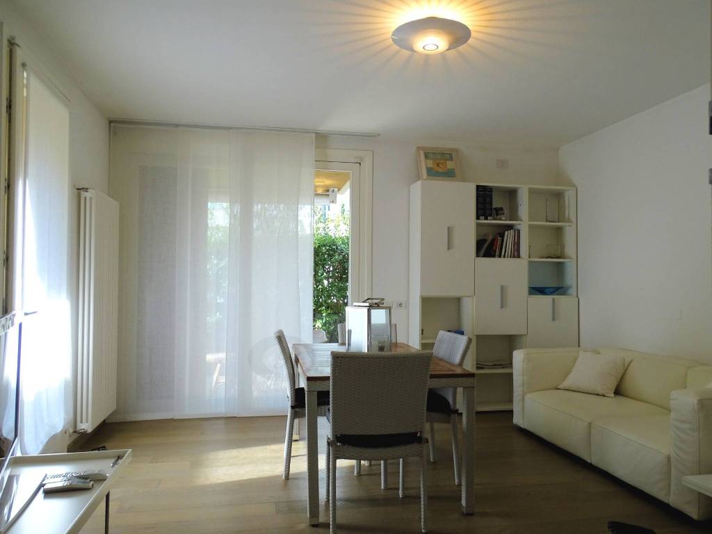 appartamento in vendita a Cervia in zona Milano Marittima