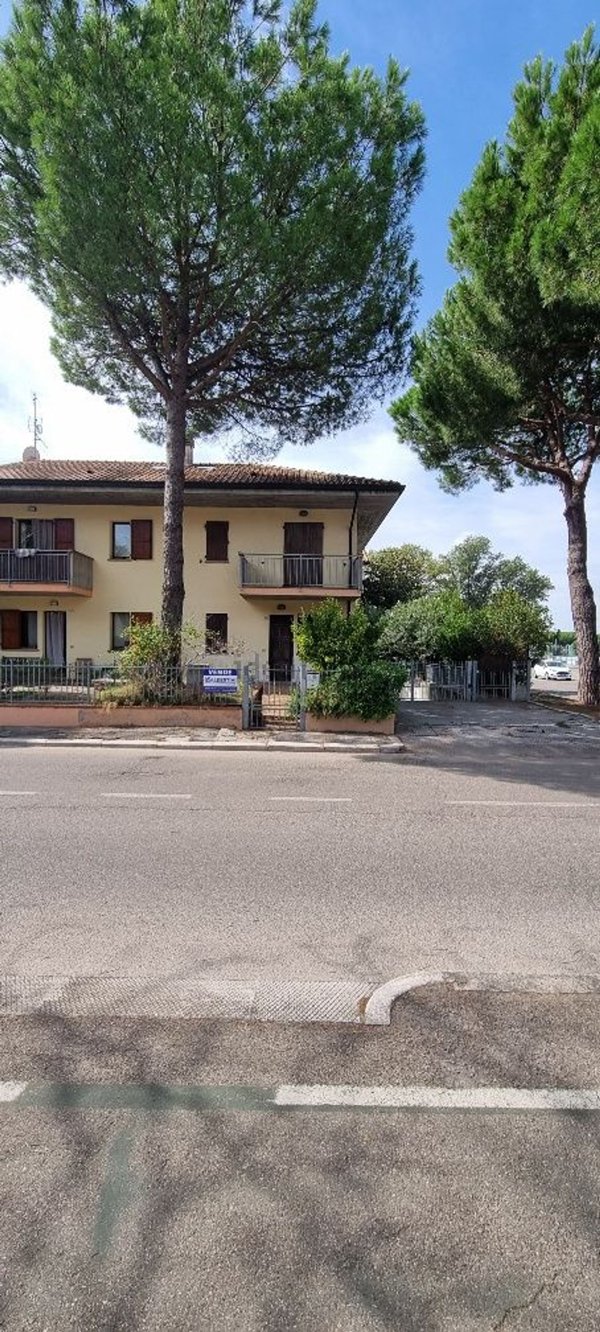 casa indipendente in vendita a Cervia