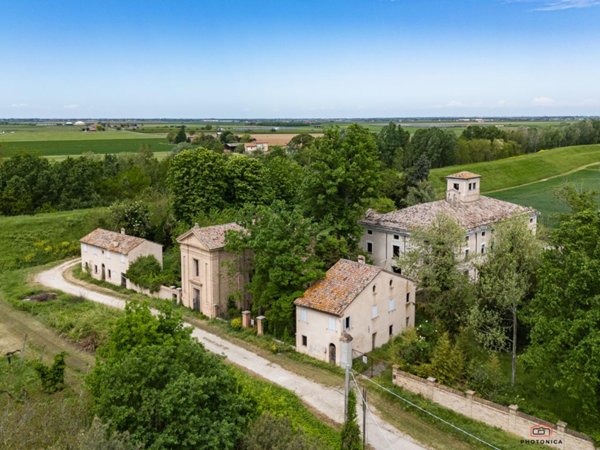 casa indipendente in vendita a Cervia in zona Castiglione di Cervia