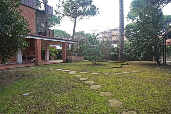 casa indipendente in vendita a Cervia in zona Milano Marittima