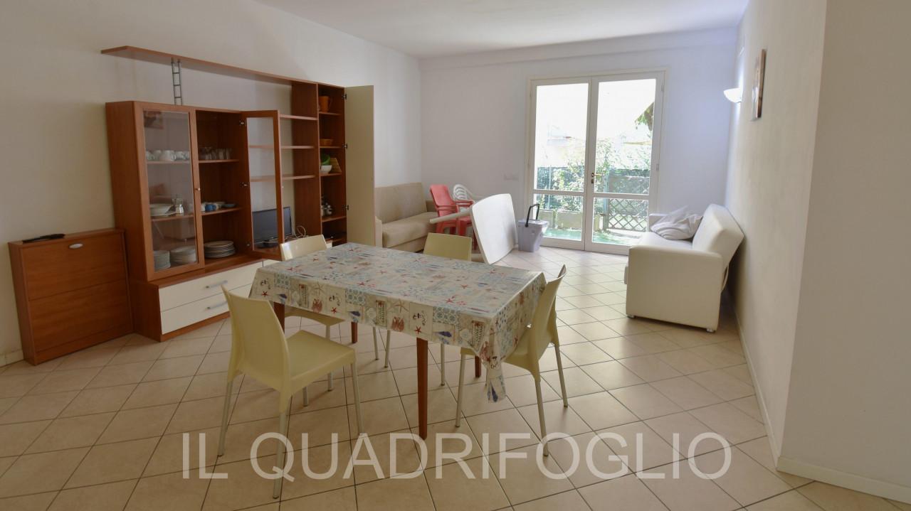 appartamento in vendita a Cervia in zona Pinarella