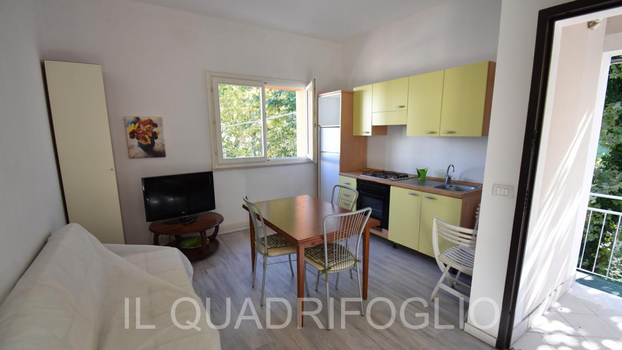 appartamento in vendita a Cervia in zona Pinarella