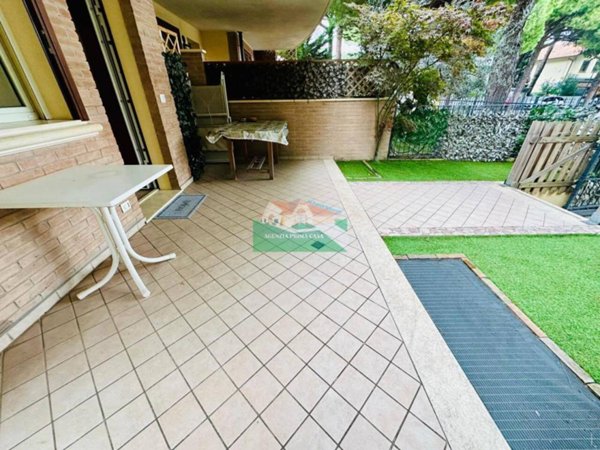 appartamento in vendita a Cervia in zona Pinarella
