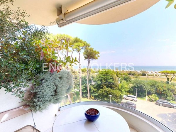 appartamento in vendita a Cervia in zona Milano Marittima