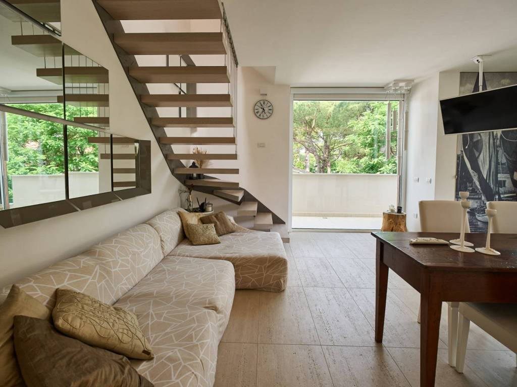 appartamento in vendita a Cervia in zona Milano Marittima