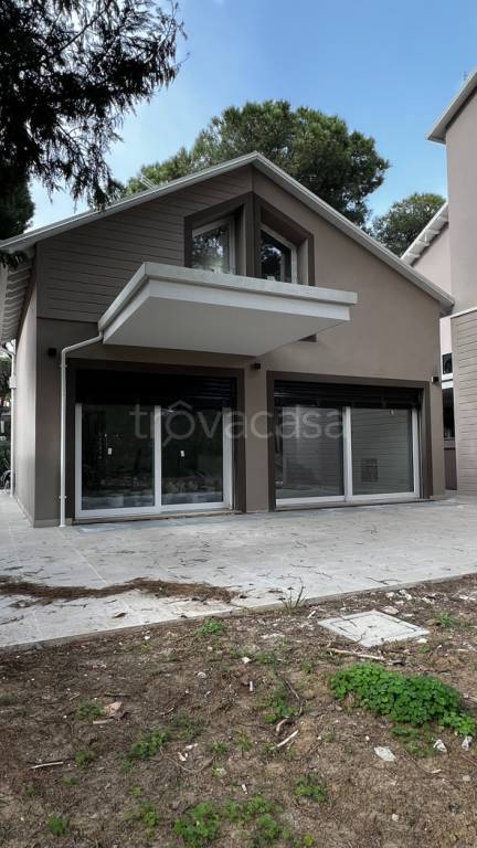 casa indipendente in vendita a Cervia in zona Milano Marittima