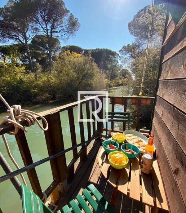 negozio in vendita a Cervia in zona Milano Marittima