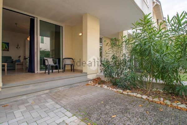 appartamento in vendita a Cervia in zona Pinarella