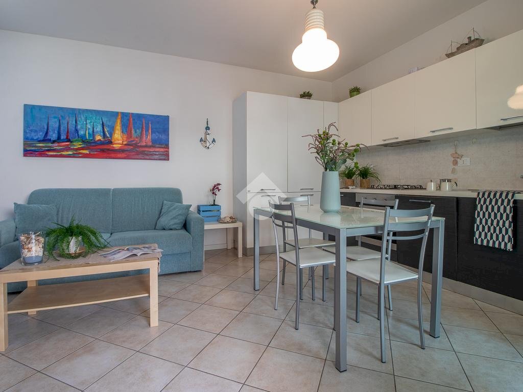 appartamento in vendita a Cervia in zona Pinarella