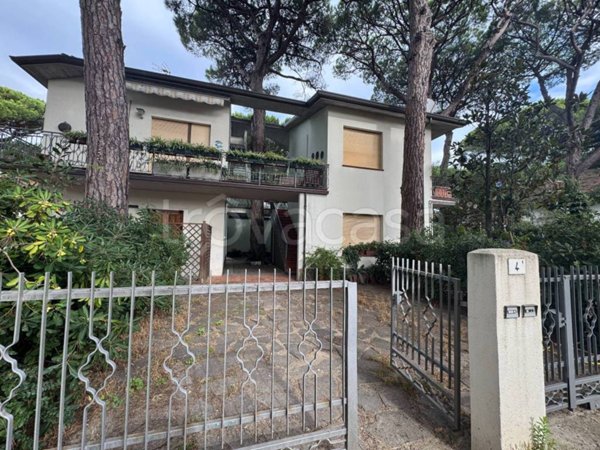 appartamento in vendita a Cervia in zona Milano Marittima