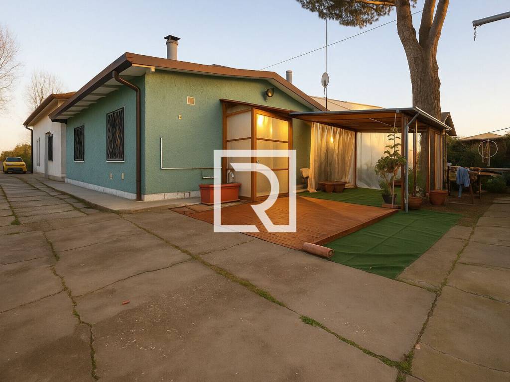 casa indipendente in vendita a Cervia in zona Villa Inferno