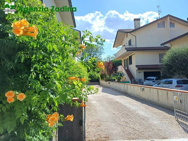 appartamento in vendita a Cervia in zona Pinarella