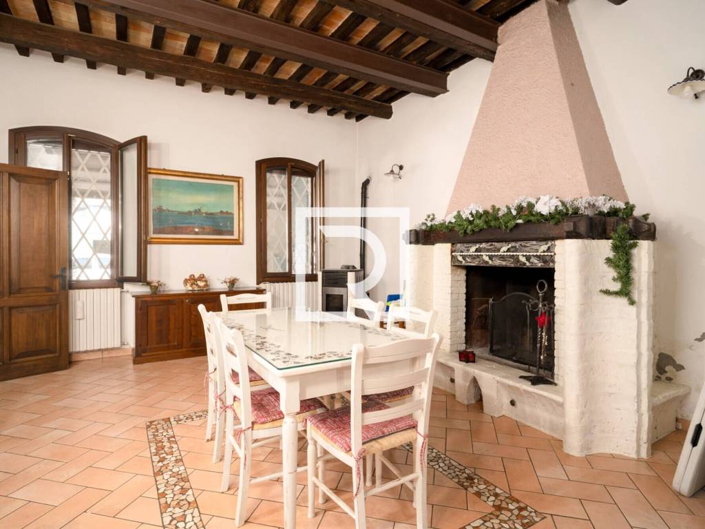 casa indipendente in vendita a Cervia in zona Villa Inferno