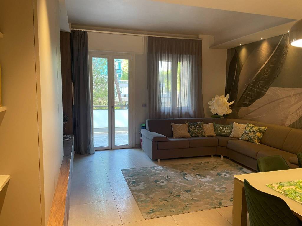 appartamento in vendita a Cervia in zona Milano Marittima