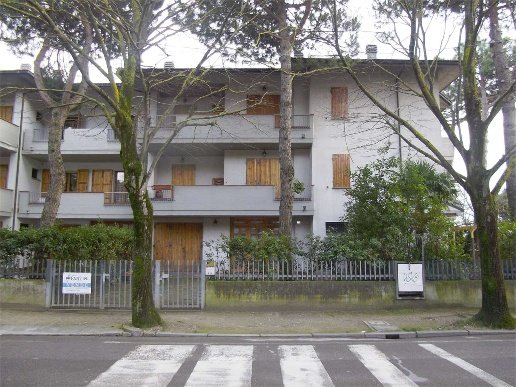 appartamento in vendita a Cervia in zona Pinarella