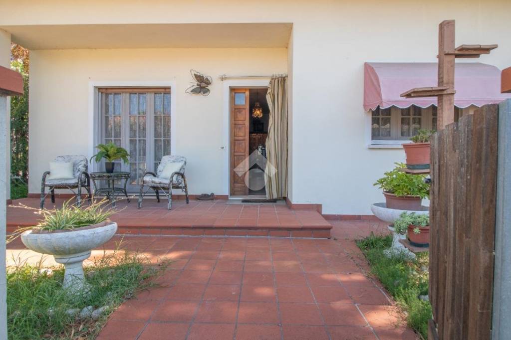 casa indipendente in vendita a Cervia in zona Villa Inferno