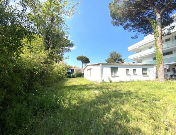 casa indipendente in vendita a Cervia