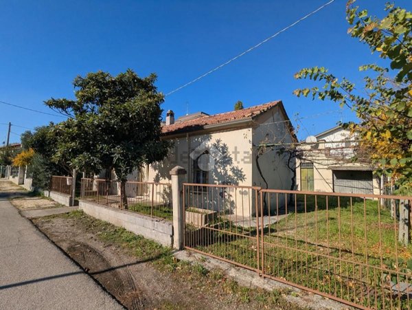 casa indipendente in vendita a Cervia in zona Villa Inferno