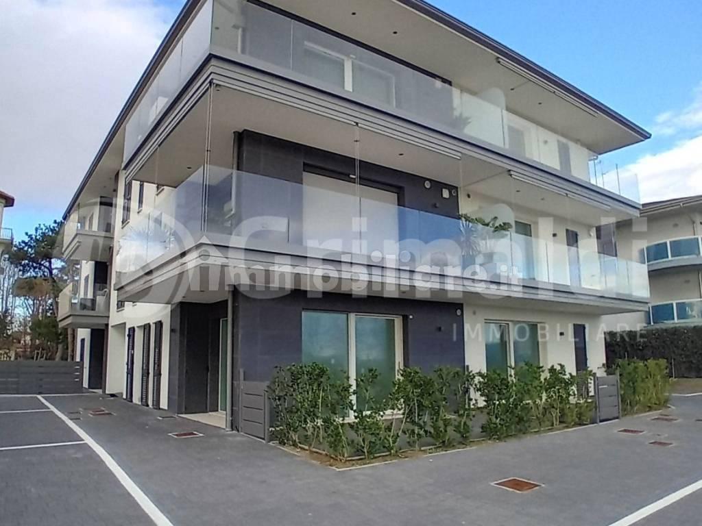 appartamento in vendita a Cervia in zona Milano Marittima
