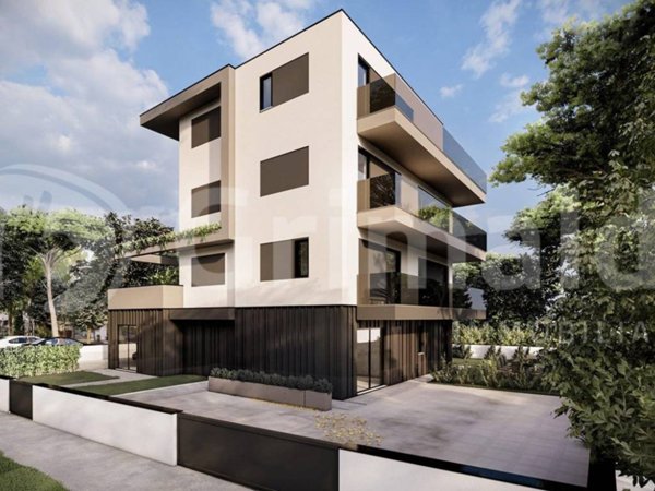 intera palazzina in vendita a Cervia