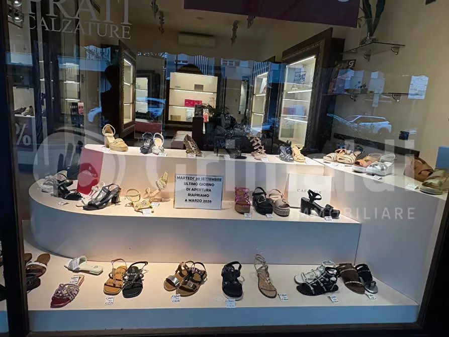 negozio in vendita a Cervia in zona Milano Marittima