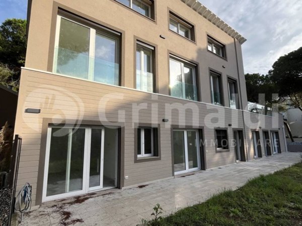 appartamento in vendita a Cervia in zona Milano Marittima