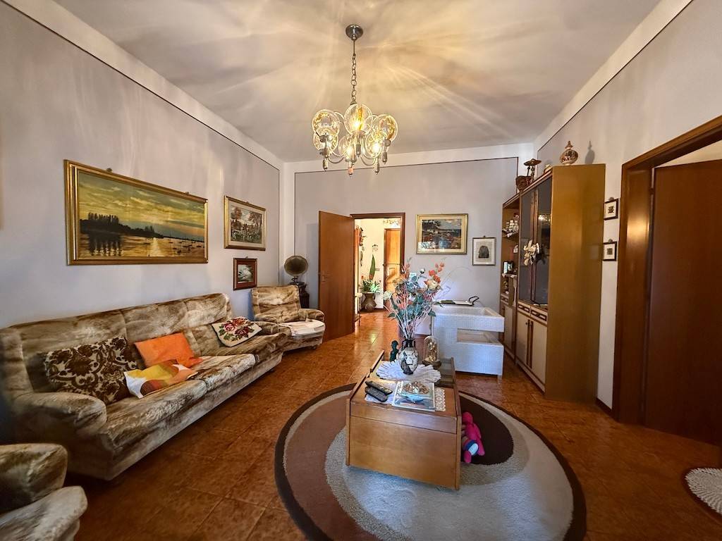 appartamento in vendita a Cervia in zona Milano Marittima