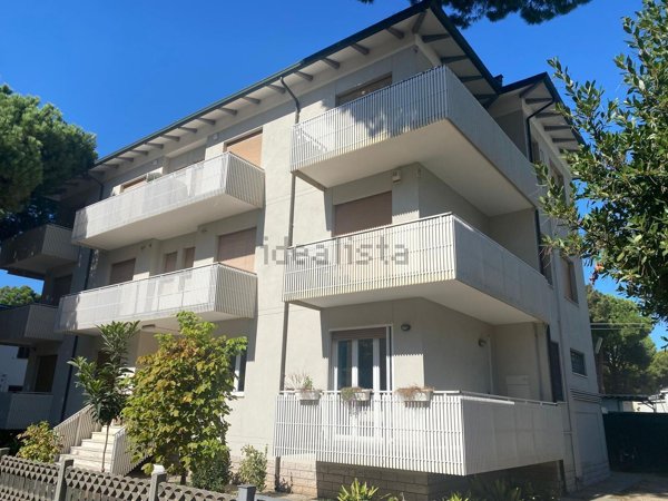 appartamento in vendita a Cervia in zona Pinarella