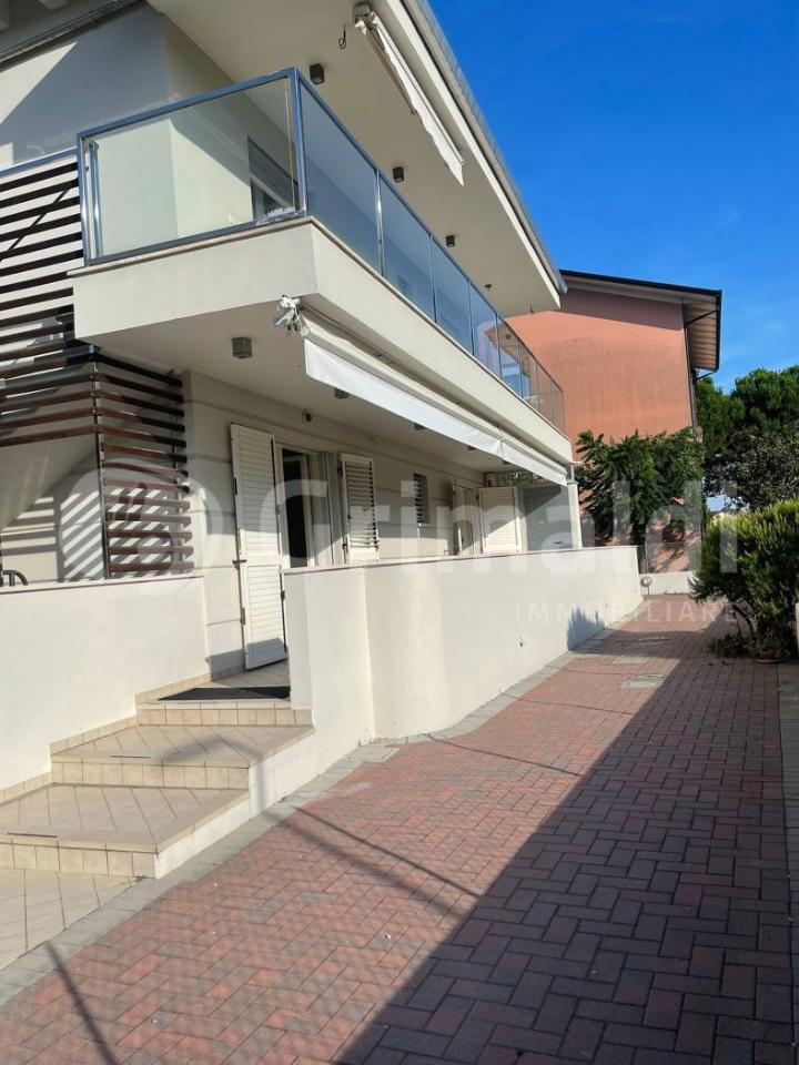 appartamento in vendita a Cervia in zona Milano Marittima
