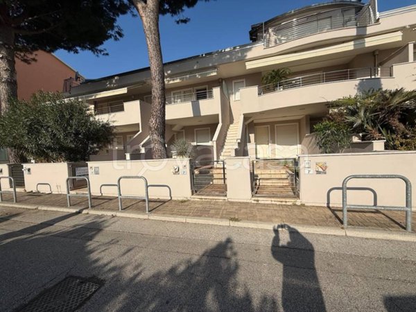 appartamento in vendita a Cervia in zona Pinarella