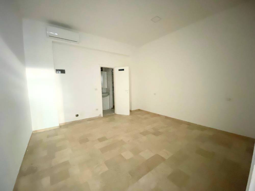 negozio in vendita a Cervia in zona Milano Marittima