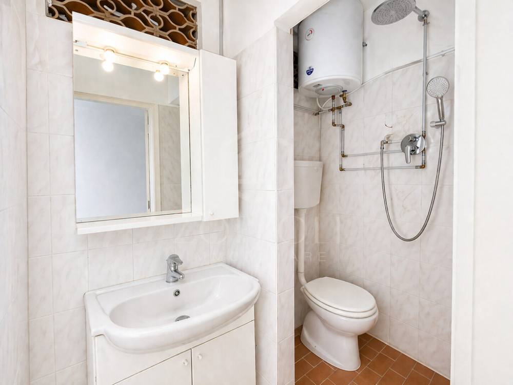 negozio in vendita a Cervia in zona Milano Marittima