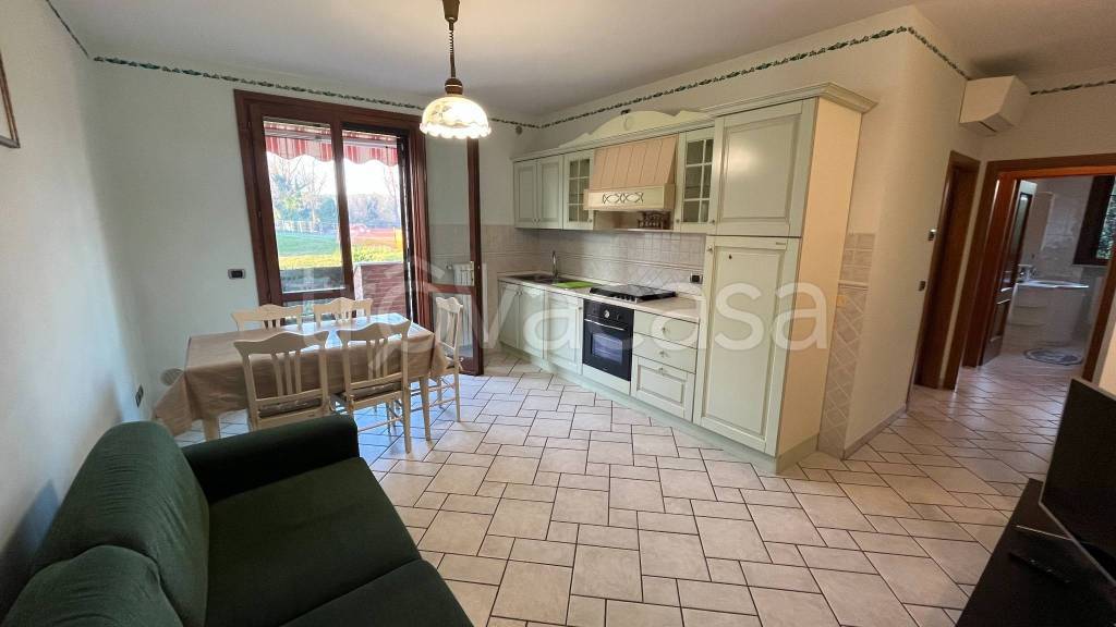 appartamento in vendita a Cervia in zona Pinarella