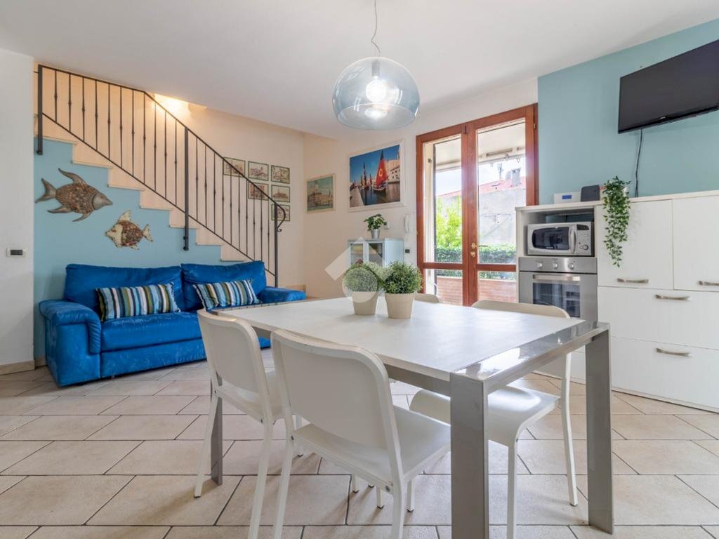 casa indipendente in vendita a Cervia in zona Pinarella