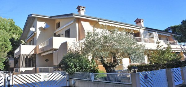 casa indipendente in vendita a Cervia