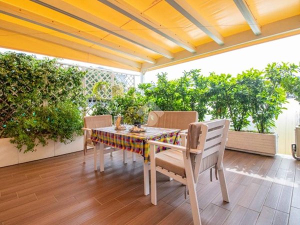 ufficio in vendita a Cervia in zona Pinarella