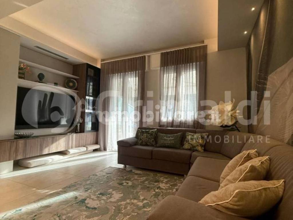 appartamento in vendita a Cervia in zona Milano Marittima