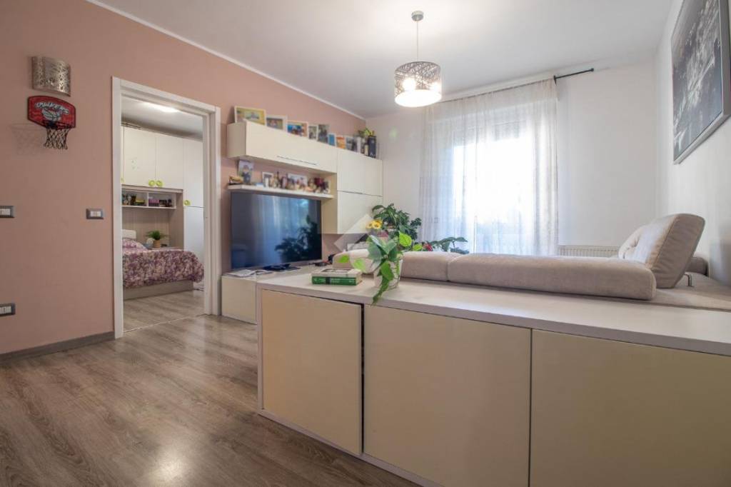 appartamento in vendita a Cervia in zona Pinarella