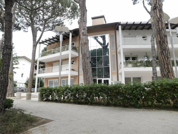 appartamento in vendita a Cervia in zona Milano Marittima