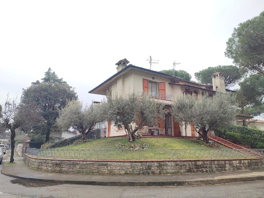 casa indipendente in vendita a Cervia in zona Milano Marittima