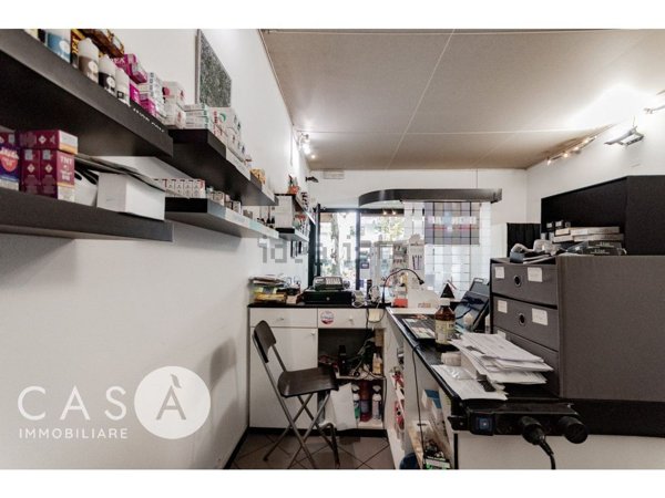 locale commerciale in vendita a Cervia