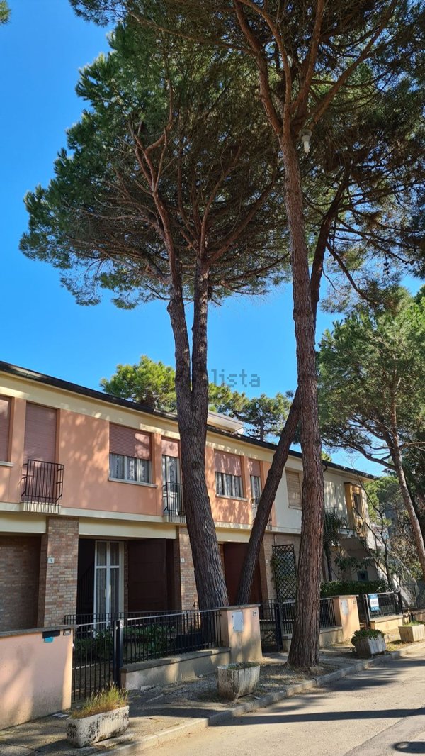 casa indipendente in vendita a Cervia