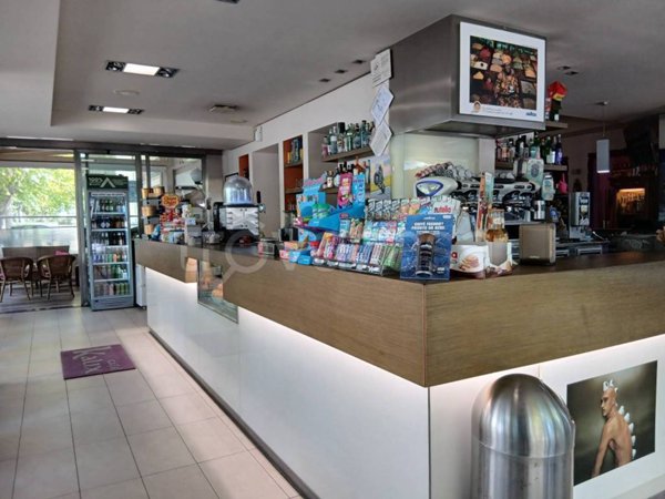 negozio in vendita a Cervia