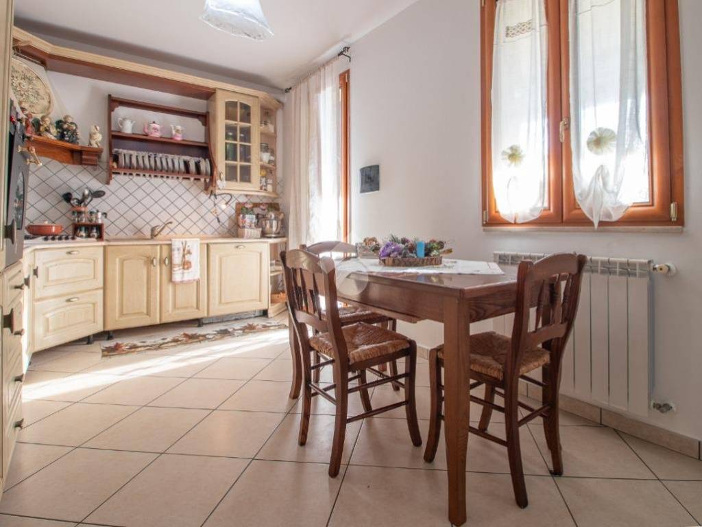 appartamento in vendita a Cervia in zona Villa Inferno