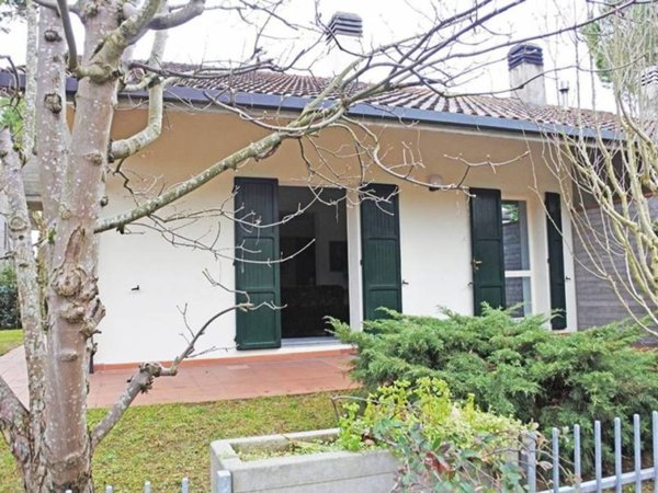 casa indipendente in vendita a Cervia in zona Villa Inferno