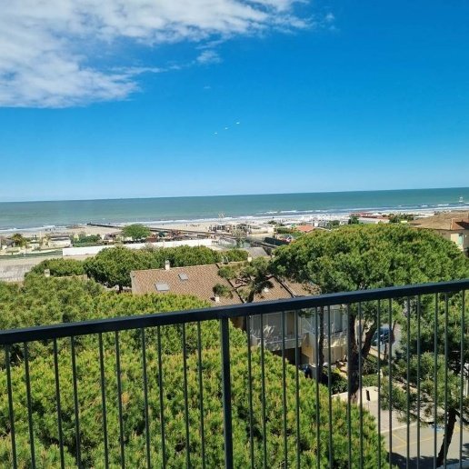 appartamento in vendita a Cervia in zona Milano Marittima