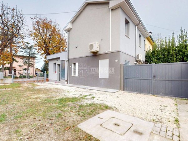 casa indipendente in vendita a Cervia in zona Montaletto