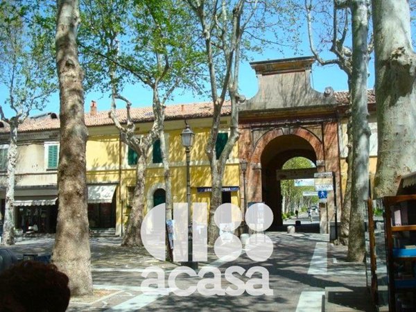 negozio in vendita a Cervia