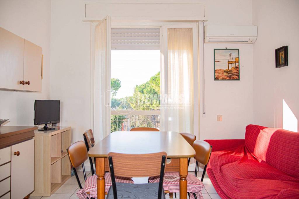 appartamento in vendita a Cervia in zona Pinarella