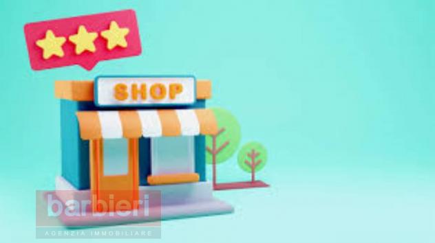 locale commerciale in vendita a Cervia